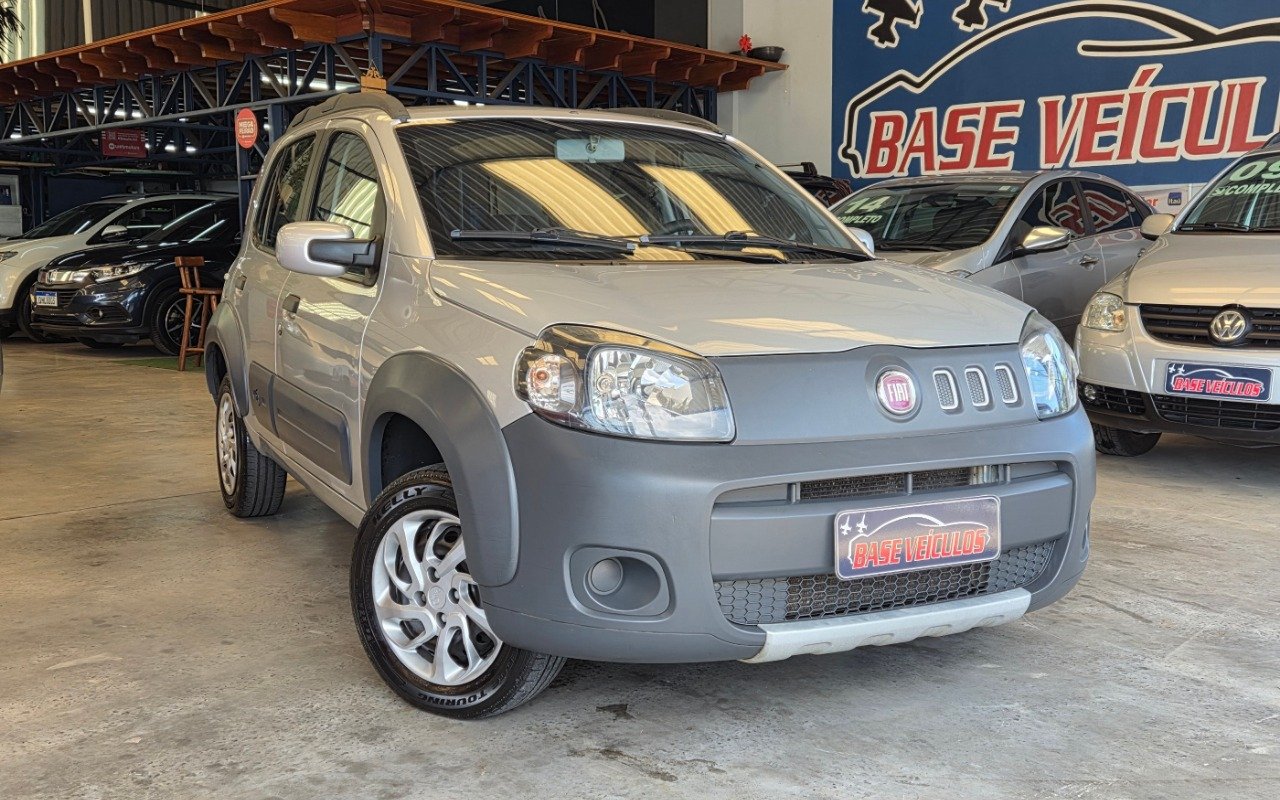 Fiat Uno WAY 1.0 EVO Fire Flex 8V 5p na cor Prata no Canoas / RS - 866038