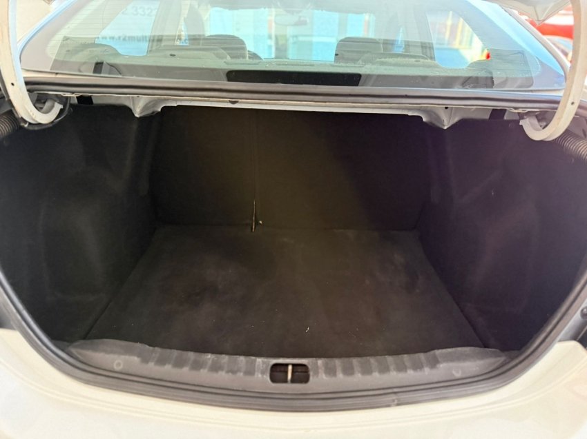 Chevrolet Prisma Sed. LT 1.0 8V FlexPower 4p na cor Branco em Ponta Grossa / PR - 866158