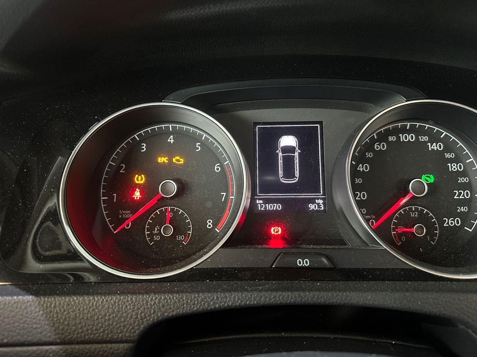 Volkswagen Golf Highline 1.4 TSI Total Flex Aut. na cor Preto em Palhoça / SC - 866701