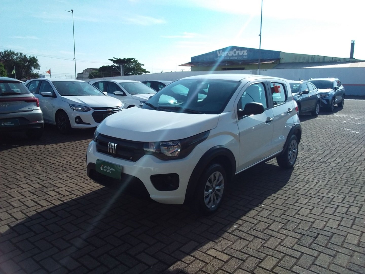 Fiat Mobi LIKE 1.0 Fire Flex 5p. na cor Branco em Maringá / PR - 867484