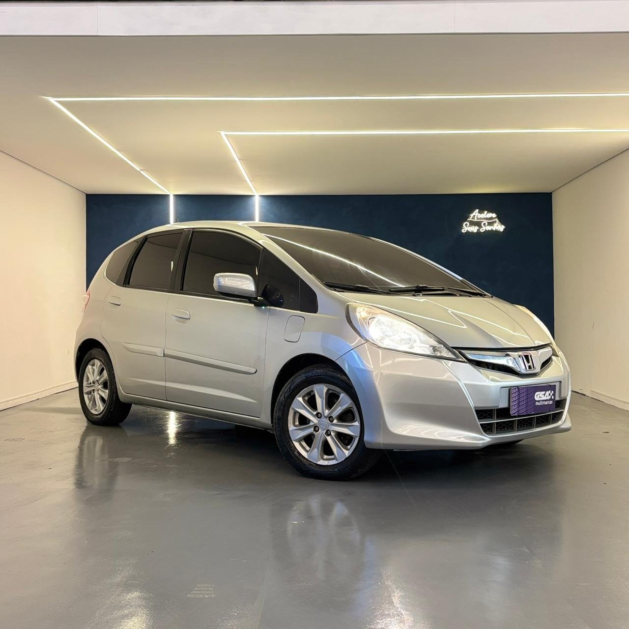 Honda Fit LX 1.4/ 1.4 Flex 8V/16V 5p Aut. na cor Prata em Sorocaba / SP - 868012