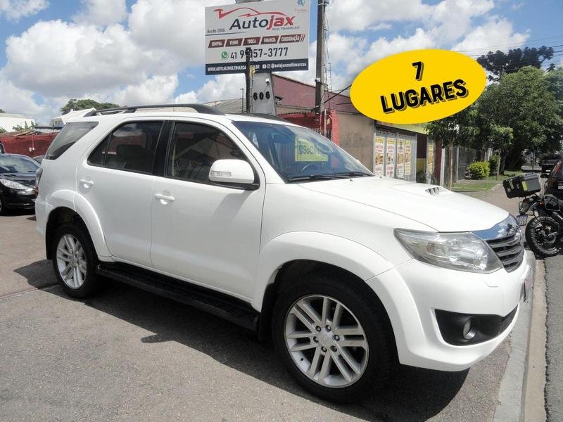 Toyota Hilux SW4 SRV D4-D 4x4 3.0 TDI Dies. Aut na cor Branco em Curitiba / PR - 868399