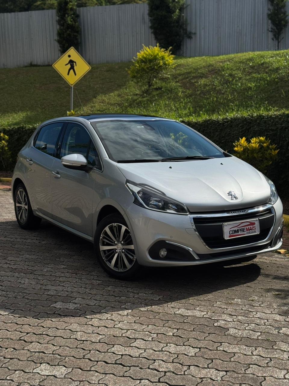 imagem de Griffe 1.6 Flex 16V 5p Mec.