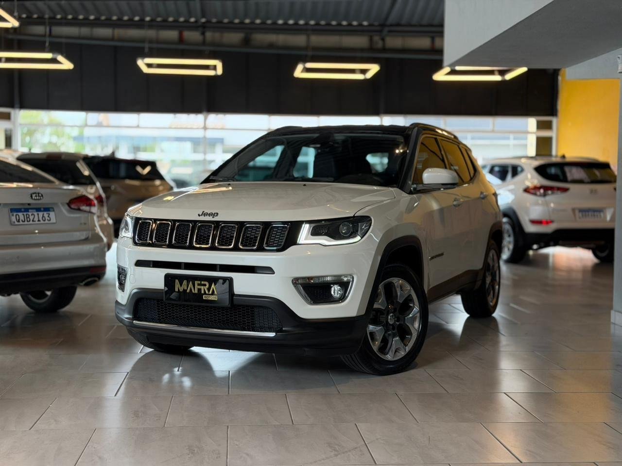 Jeep Compass LIMITED 2.0 4x2 Flex 16V Aut. na cor Branco em Itajaí / SC - 868923