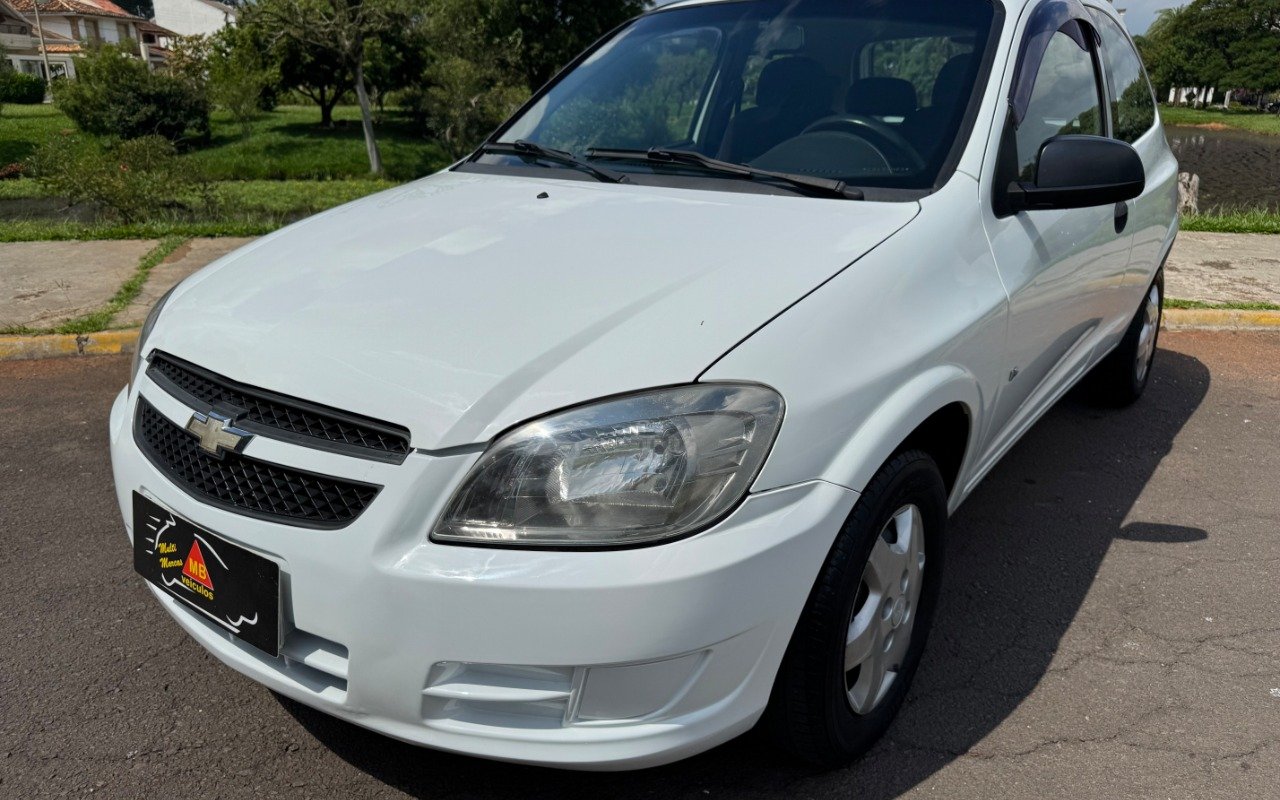 Chevrolet Celta Life/ LS 1.0 MPFI 8V FlexPower 3p na cor Branco no Canoas / RS - 869247