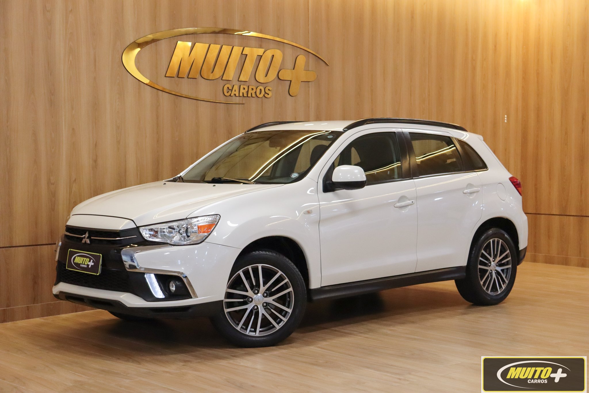 Mitsubishi ASX 2.0 16V 160cv Mec. na cor Branco em São José / SC - 869946