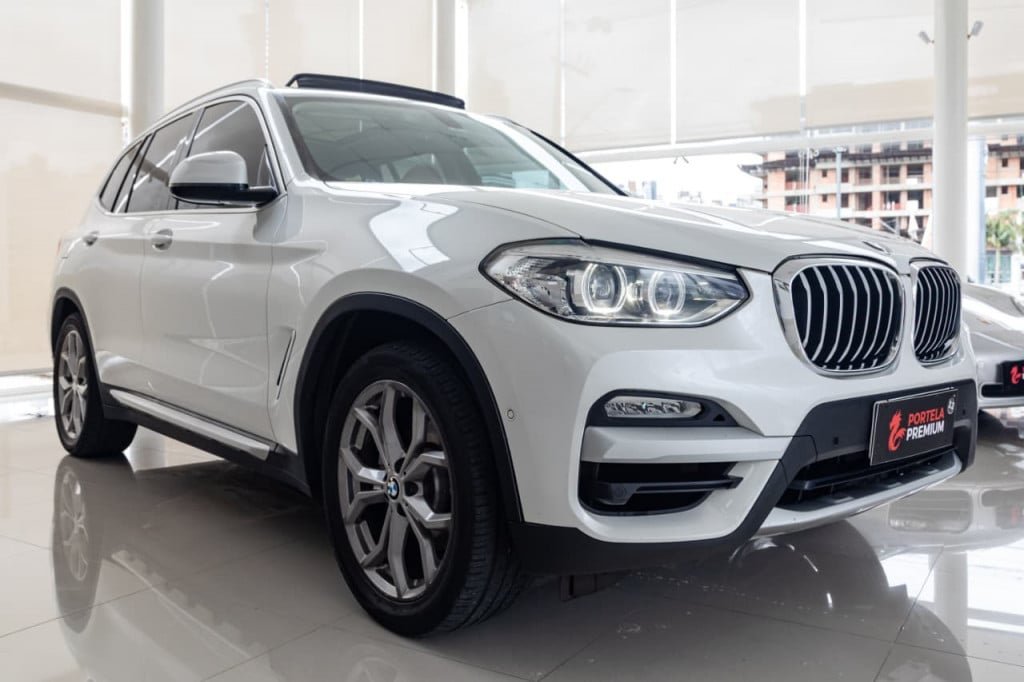 BMW X3 XDRIVE 20i 2.0/X-Line Bi-TB Flex Aut. na cor Branco em Curitiba / PR - 870508