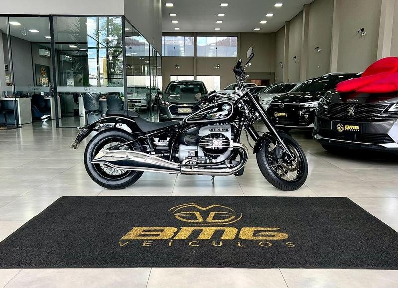 BMW R 18  na cor Preto em Maringá / PR - 870609