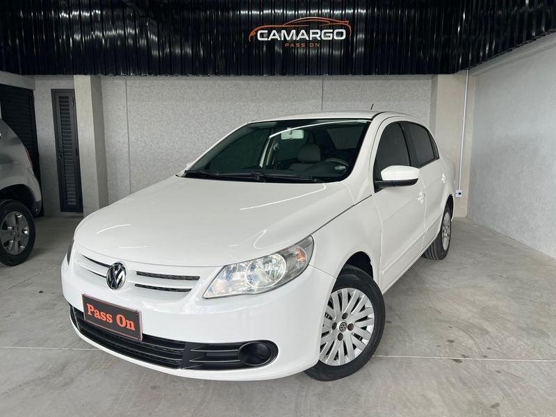 Volkswagen Voyage 1.0/1.0 City Mi Total Flex 8V 4p na cor Branco em São José dos Pinhais / PR - 870822