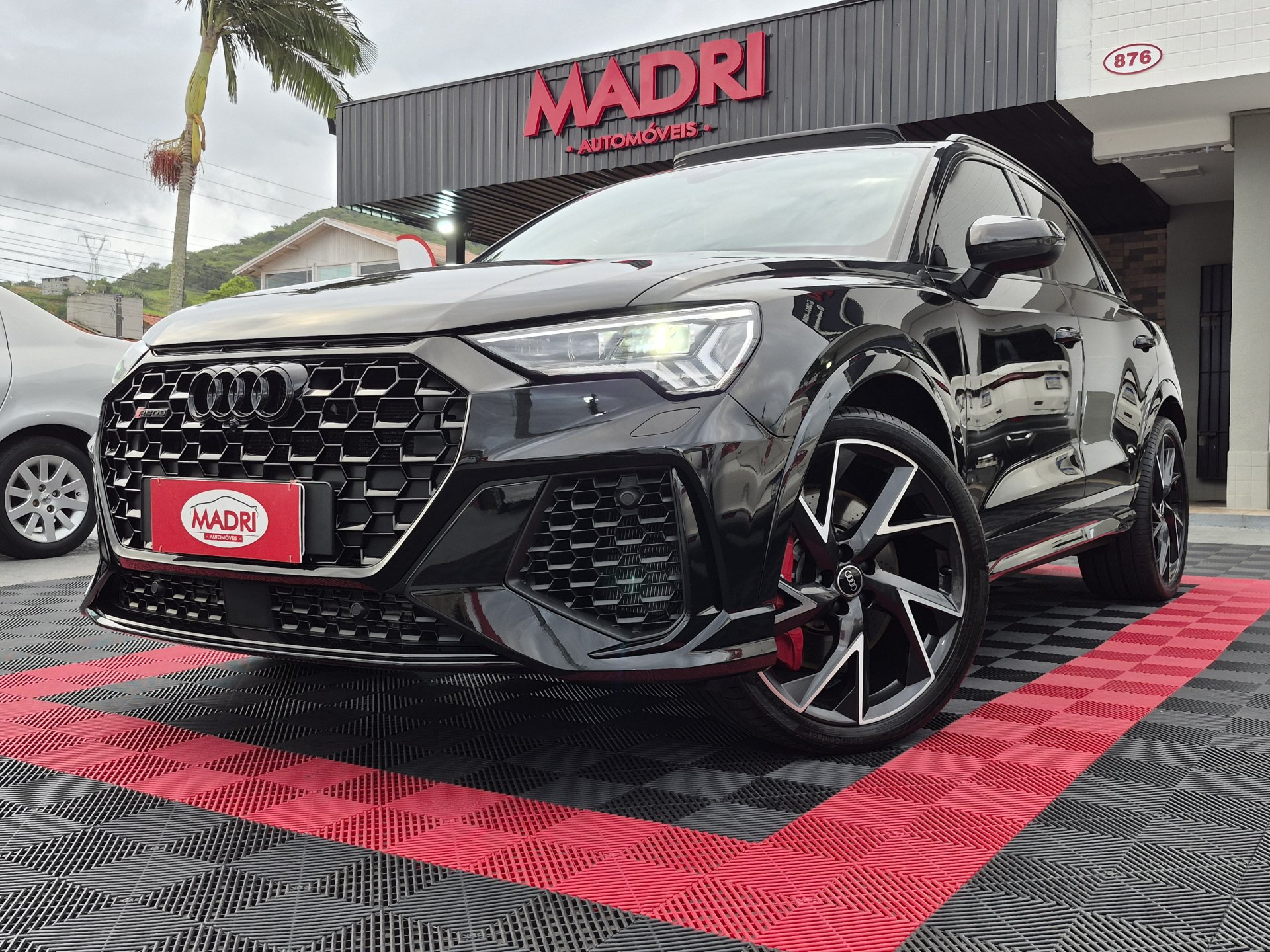 Audi RS Q3 2.5 TFSI Quattro S-tronic 5p na cor Preto em Palhoça / SC - 871008