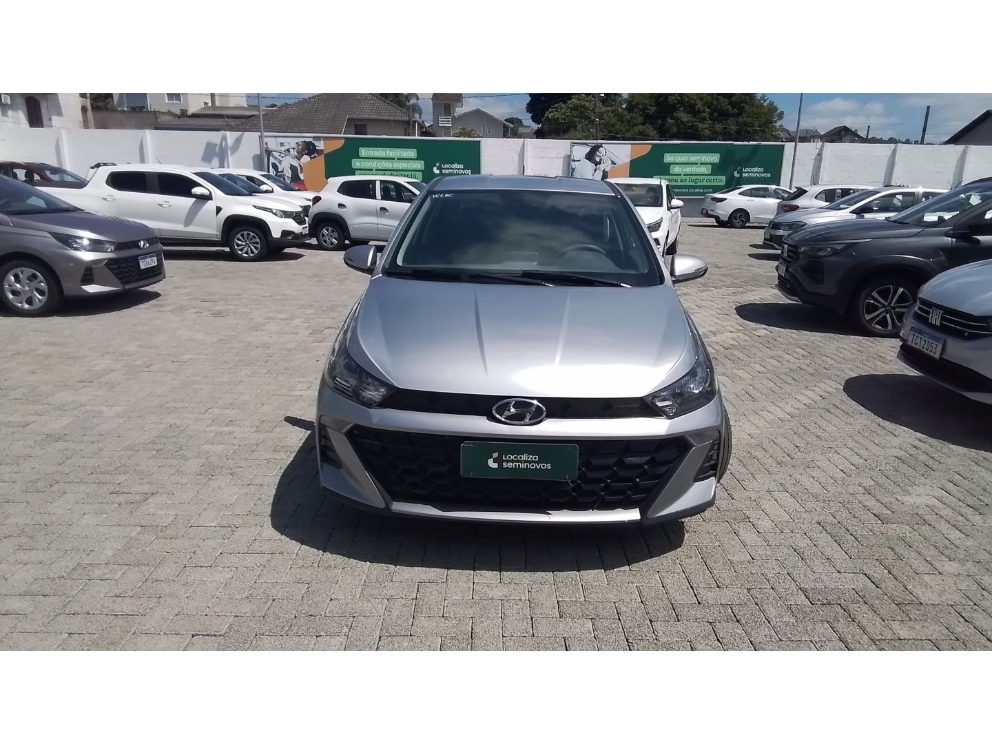 Hyundai HB20S Comfort Plus 1.0 TB Flex 12V Aut na cor Prata em Criciúma / SC - 873394