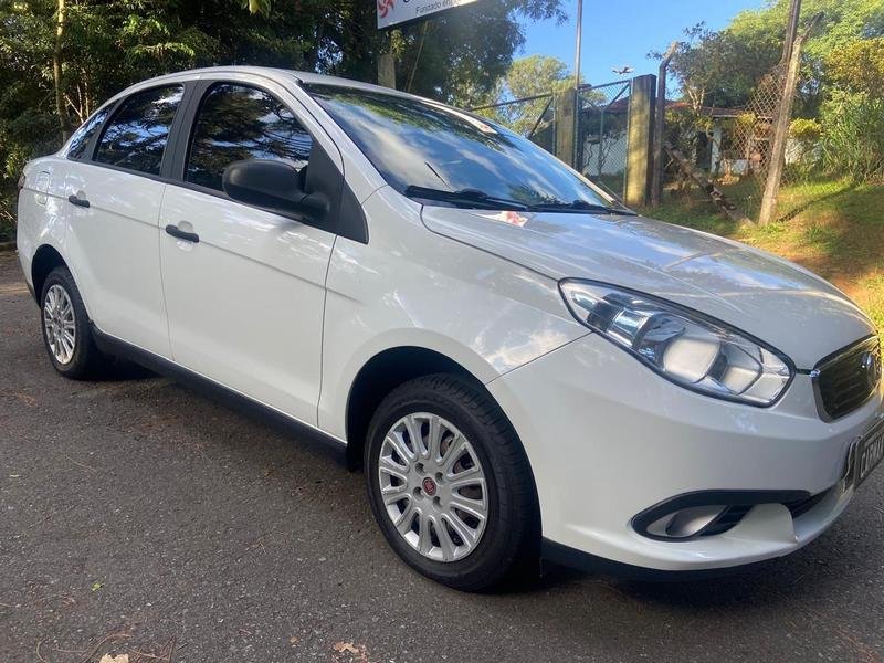 Fiat Grand Siena ATTRACTIVE 1.0 Flex 8V 4p na cor Branco em Curitiba / PR - 873747