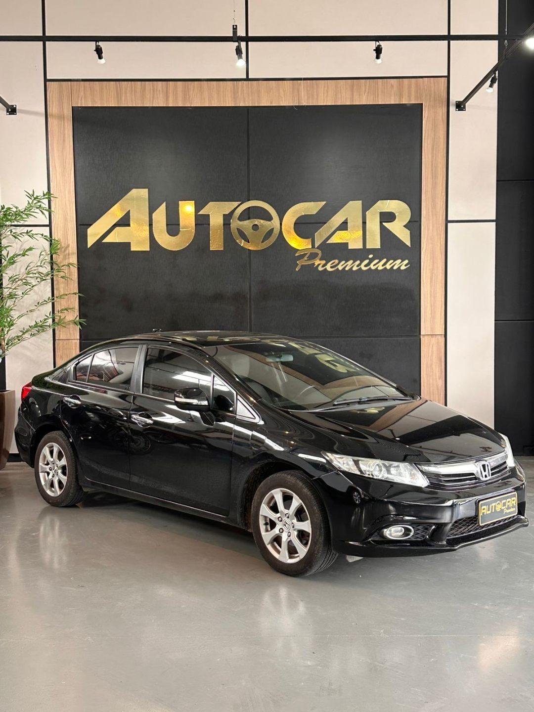 Honda Civic Sedan EX/ EXS 1.6 Mec. 4p na cor Preto em Jaraguá do Sul / SC - 874002