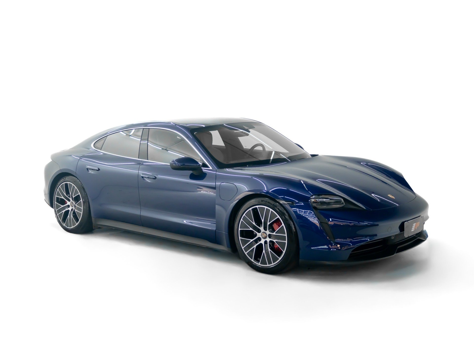 Porsche Taycan 4S (Elétrico) na cor Azul em Curitiba / PR - 874145