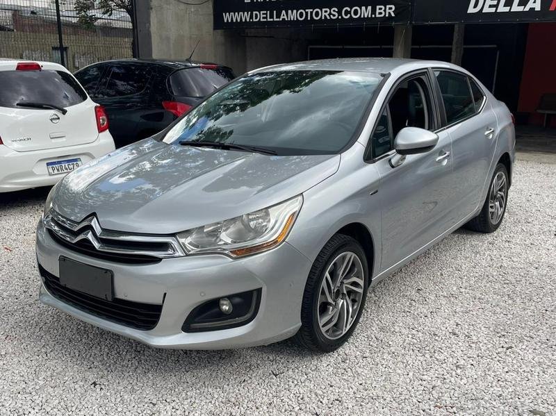 Citroën C4 Lounge Exclusive 1.6 Turbo 4p Aut. na cor Prata em Curitiba / PR - 874358