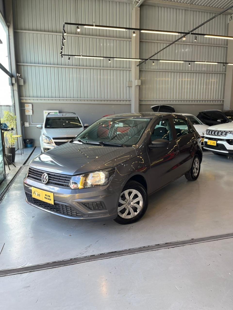 Volkswagen Gol 1.0 Flex 12V 5p na cor Cinza em São Mateus do Sul / PR - 874769