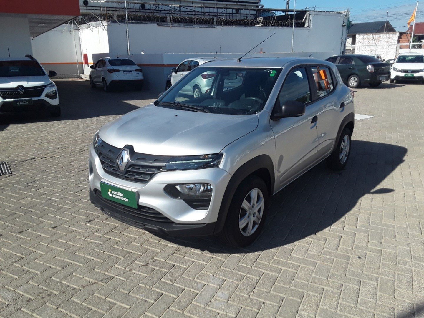 Renault Kwid Zen 1.0 Flex 12V 5p Mec. na cor Prata no São Leopoldo / RS - 875517