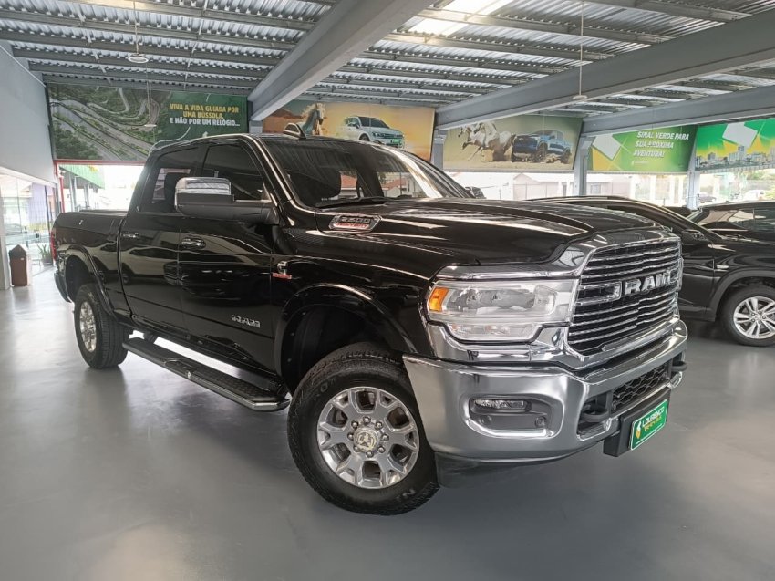 RAM 2500 LARAMIE 6.7 TDI CD 4x4 Diesel na cor Preto em Ponta Grossa / PR - 875527