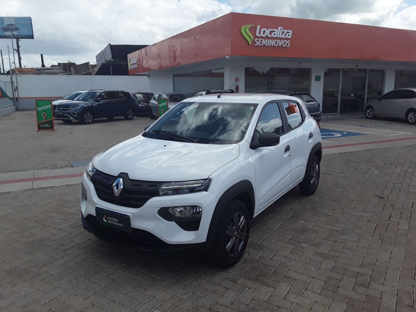 Renault Kwid Zen 1.0 Flex 12V 5p Mec. na cor Branco no São Leopoldo / RS - 876158