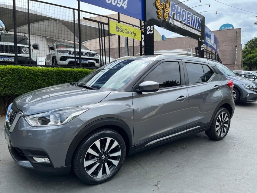 Nissan KICKS SV 1.6 16V FlexStar 5p Aut. na cor Prata em Campinas / SP - 877390