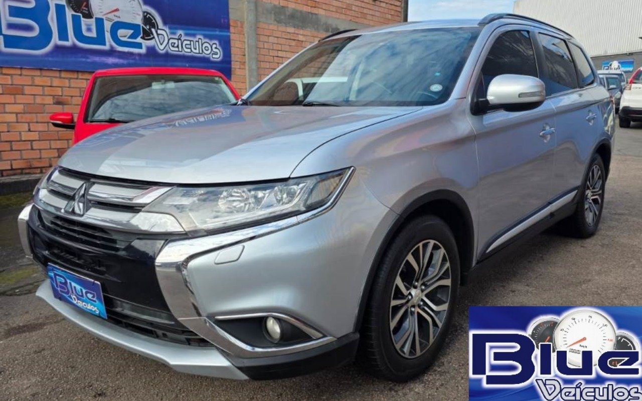 Mitsubishi OUTLANDER 2.2 165cv Diesel Aut. na cor Prata no Porto Alegre / RS - 877480