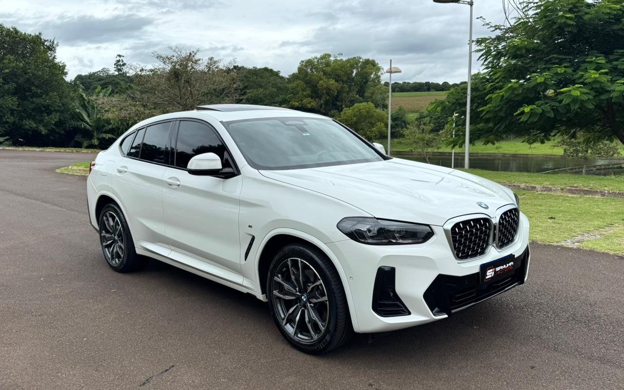 BMW X4 XDRIVE 30i M-Sport 2.0 TB 252cv Aut na cor Branco em Londrina / PR - 877485