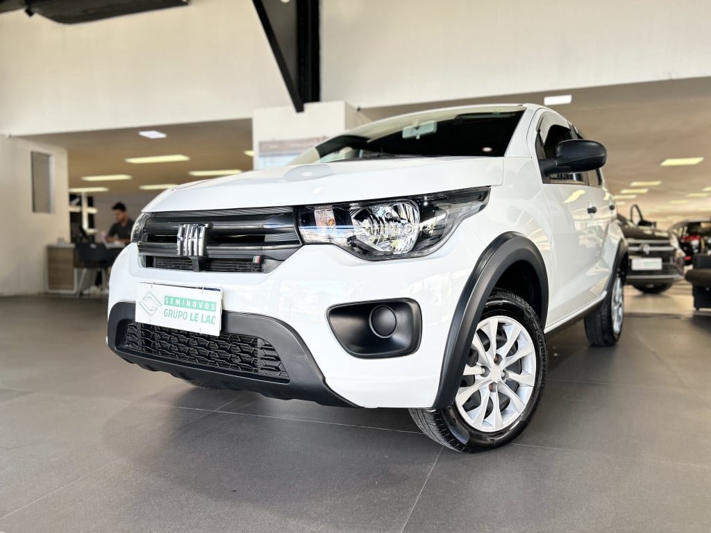 Fiat Mobi LIKE 1.0 Fire Flex 5p. na cor Branco em Curitiba / PR - 877499