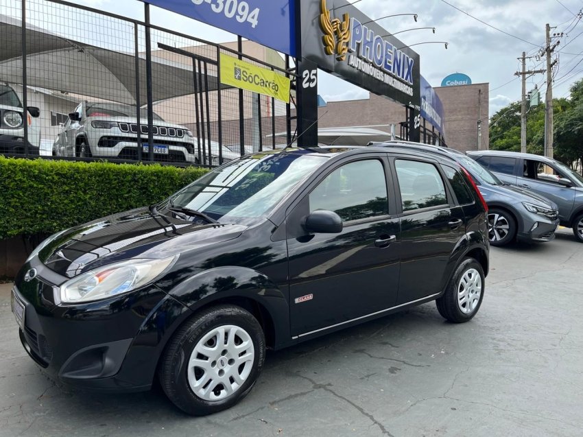 Ford Fiesta 1.6 8V Flex/Class 1.6 8V Flex 5p na cor Preto em Campinas / SP - 877661