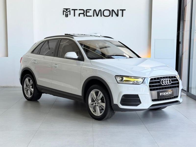 Audi Q3 1.4 TFSI/TFSI Flex S-tronic 5p na cor Branco em Curitiba / PR - 878146