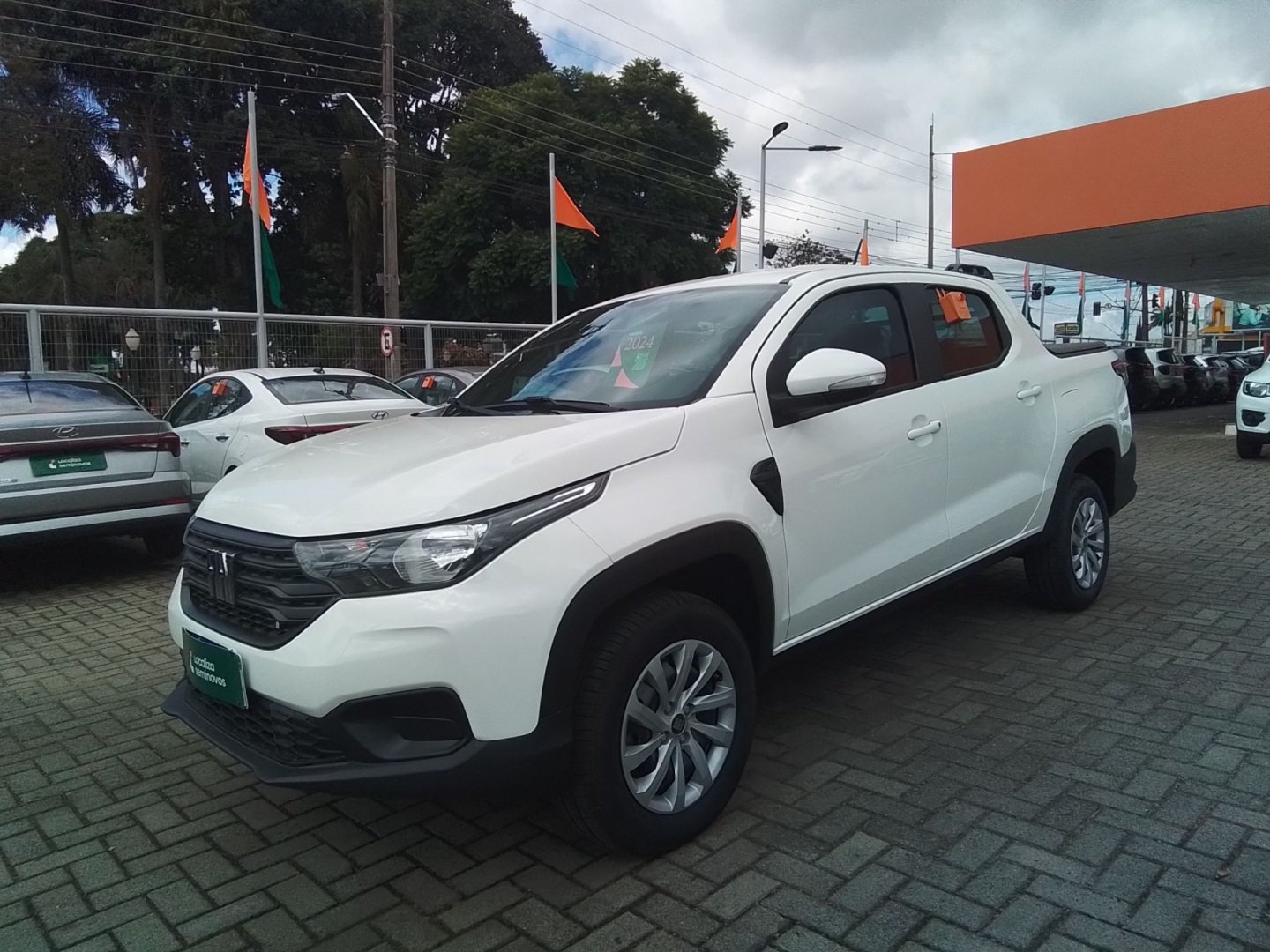 Fiat Strada Freedom 1.3 Flex 8V CD na cor Branco em Ponta Grossa / PR - 878862