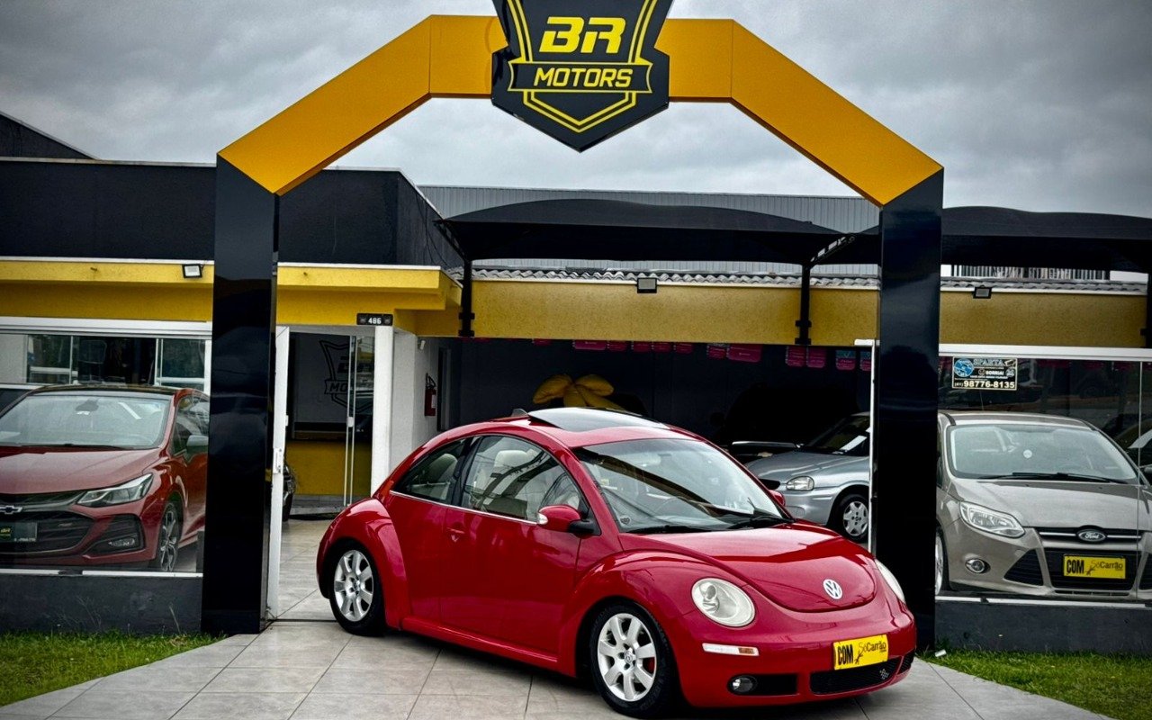 Volkswagen New Beetle 2.0 Mi Mec./Aut. na cor Vermelho em Campina Grande do Sul / PR - 879326