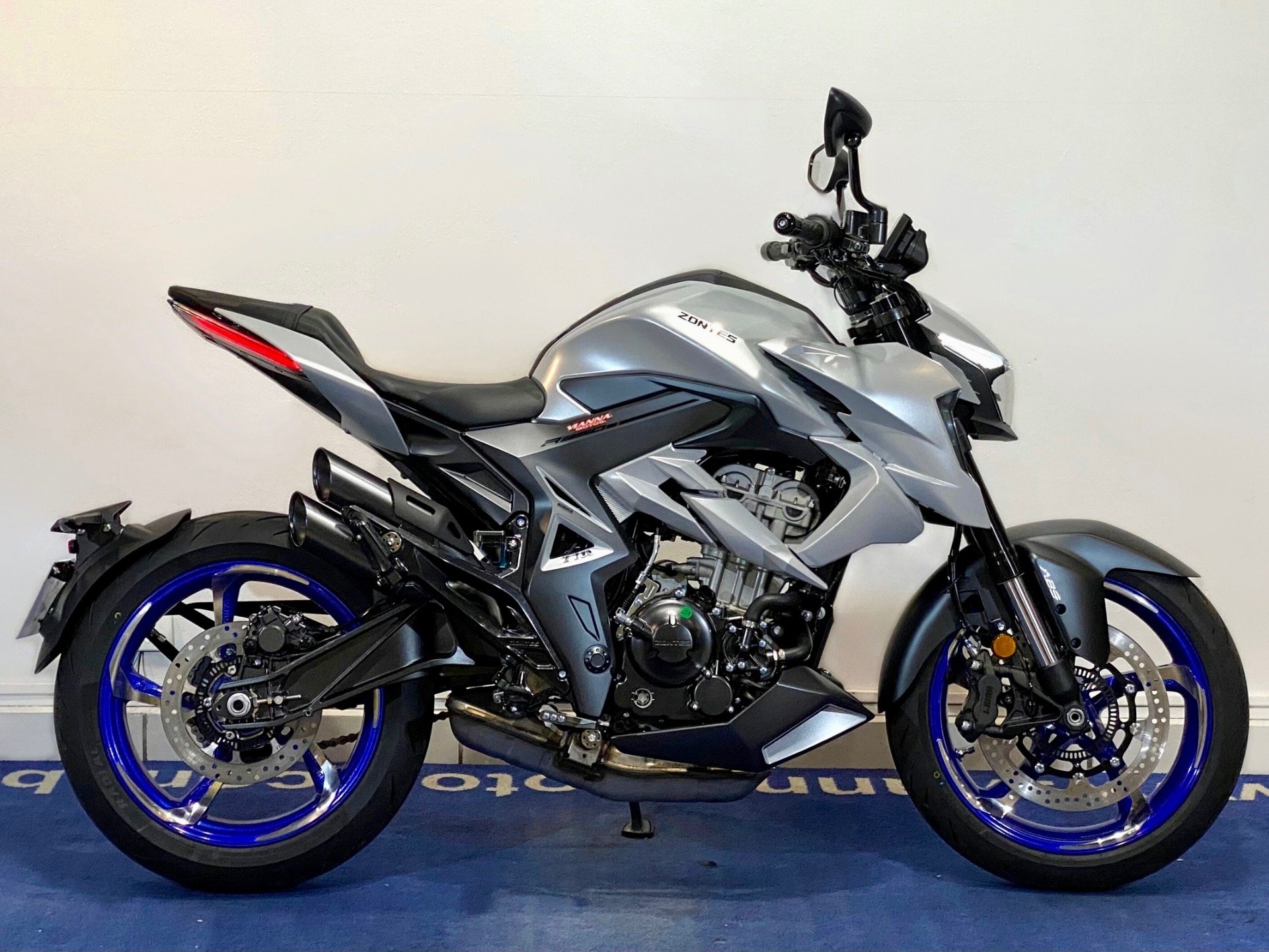 ZONTES R 350  na cor Prata em Curitiba / PR - 879615