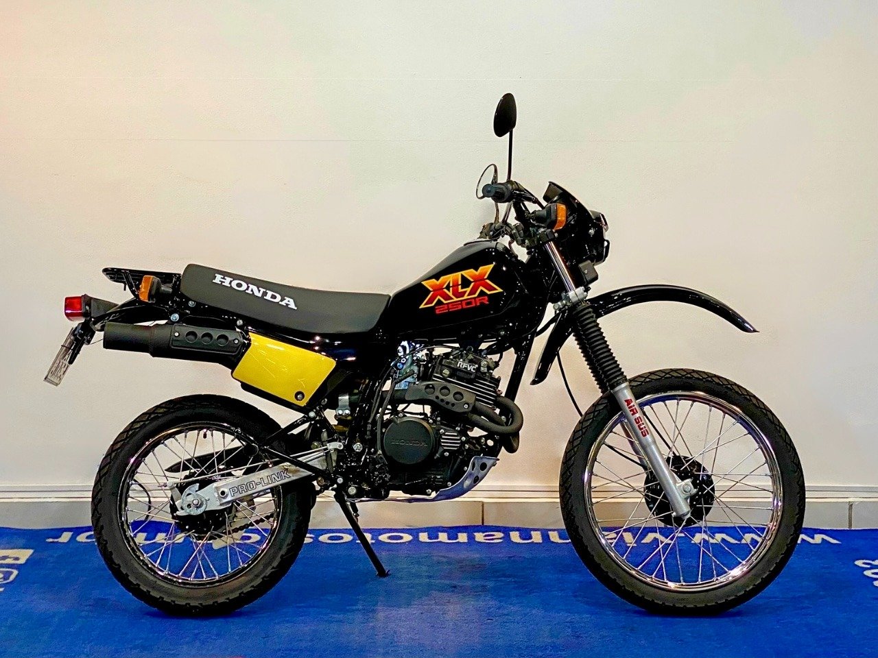 Honda XLX 250 R  na cor Preto em Curitiba / PR - 879639
