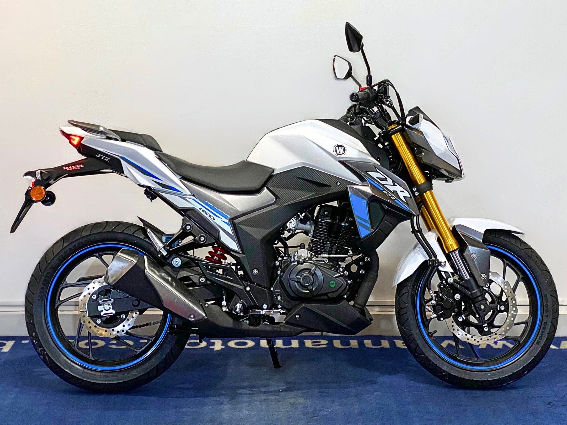 HAOJUE DR 160  na cor Branco em Curitiba / PR - 879663