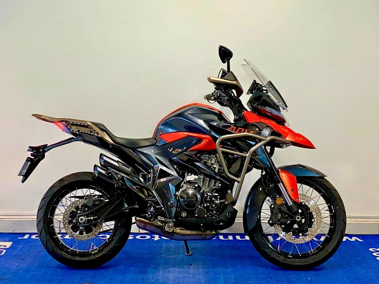 ZONTES T 350 X  na cor Laranja em Curitiba / PR - 879673