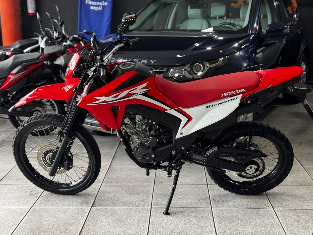 Honda XR 300L TORNADO FLEX  na cor Vermelho em São José / SC - 880138