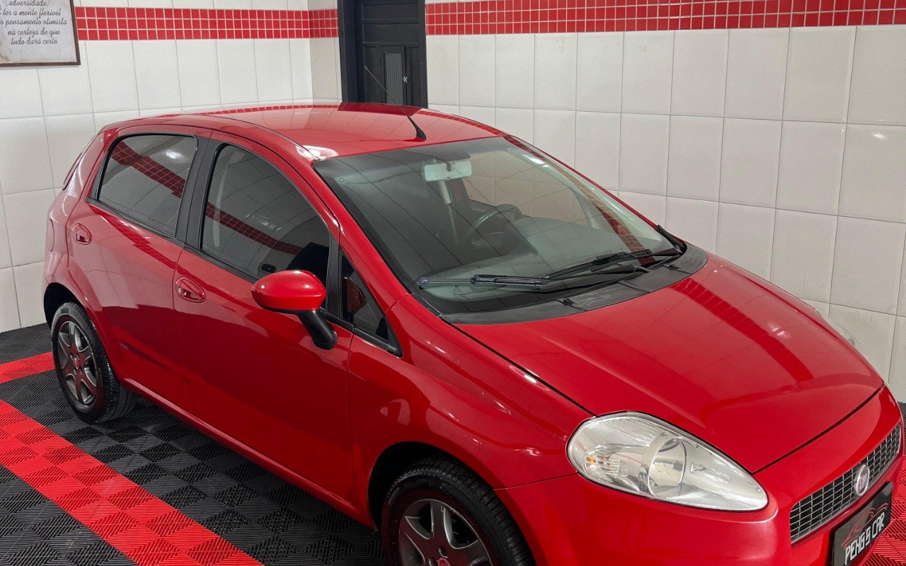 Fiat Punto 1.4 Fire Flex 8V 5p na cor Vermelho no Porto Alegre / RS - 880330