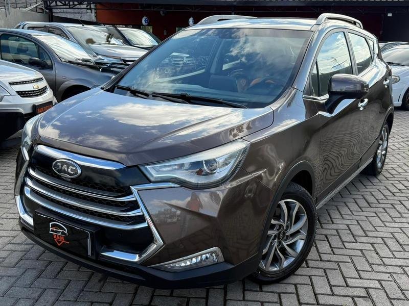 JAC T50 1.6 16V 5p Aut. na cor Marrom em Curitiba / PR - 880479