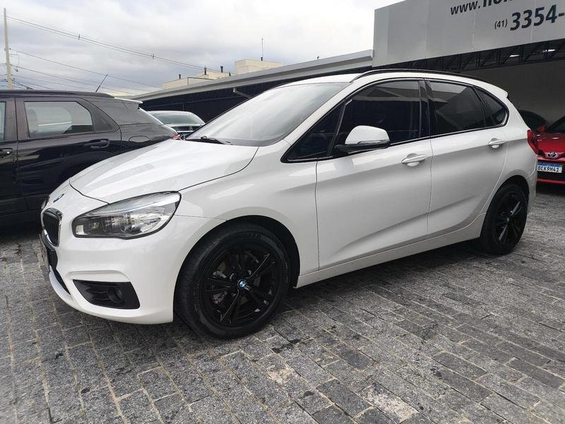 BMW 220i Tourer Active Flex 2.0 TB Aut. na cor Branco em Curitiba / PR - 881087