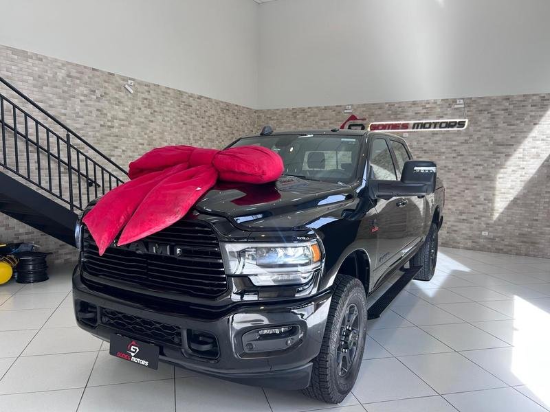 RAM 2500 LARAMIE 6.7 TDI CD 4x4 Diesel na cor Preto em Curitiba / PR - 881142