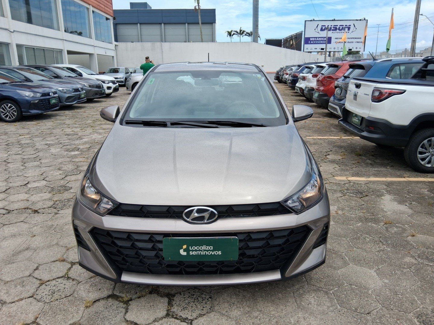Hyundai HB20 Comf./C.Plus/C.Style 1.0 Flex 12V na cor Prata em São José / SC - 881495