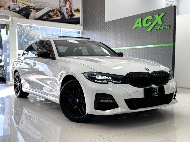 BMW 330e M Sport 2.0 Turbo Aut. (Híbrido) na cor Branco em Curitiba / PR - 882289
