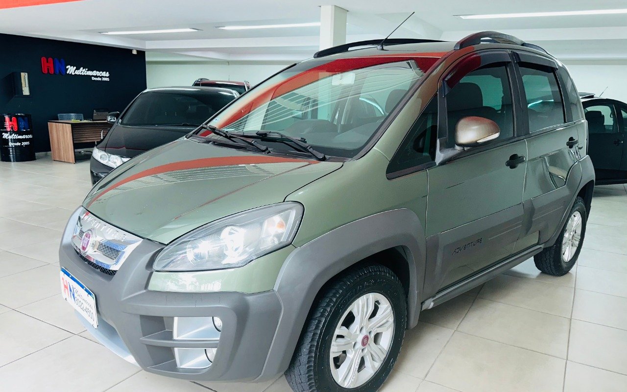 Fiat Idea Advent./ Adv.LOCKER 1.8 mpi Flex 5p na cor Verde em Curitiba / PR - 882336