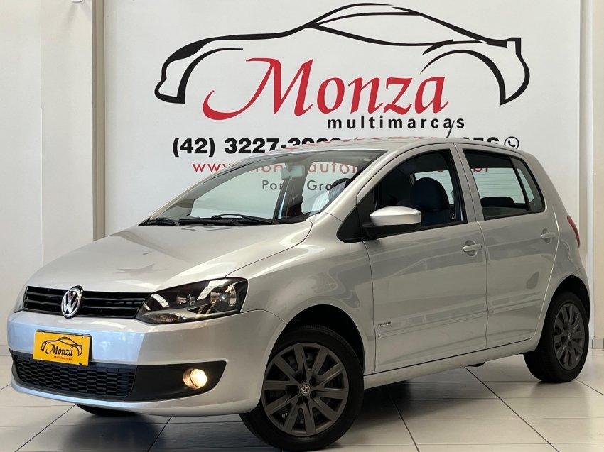 Volkswagen Fox 1.0 Mi Total Flex 8V 5p na cor Prata em Ponta Grossa / PR - 882654