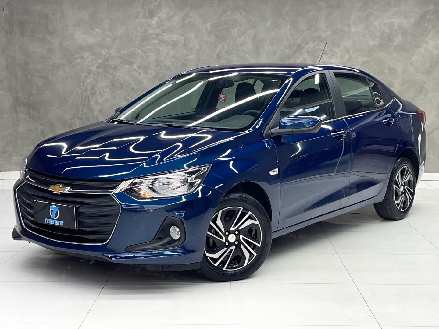 Chevrolet Onix HATCH LT 1.0 12V Flex 5p Mec. na cor Azul em Colombo / PR - 882685