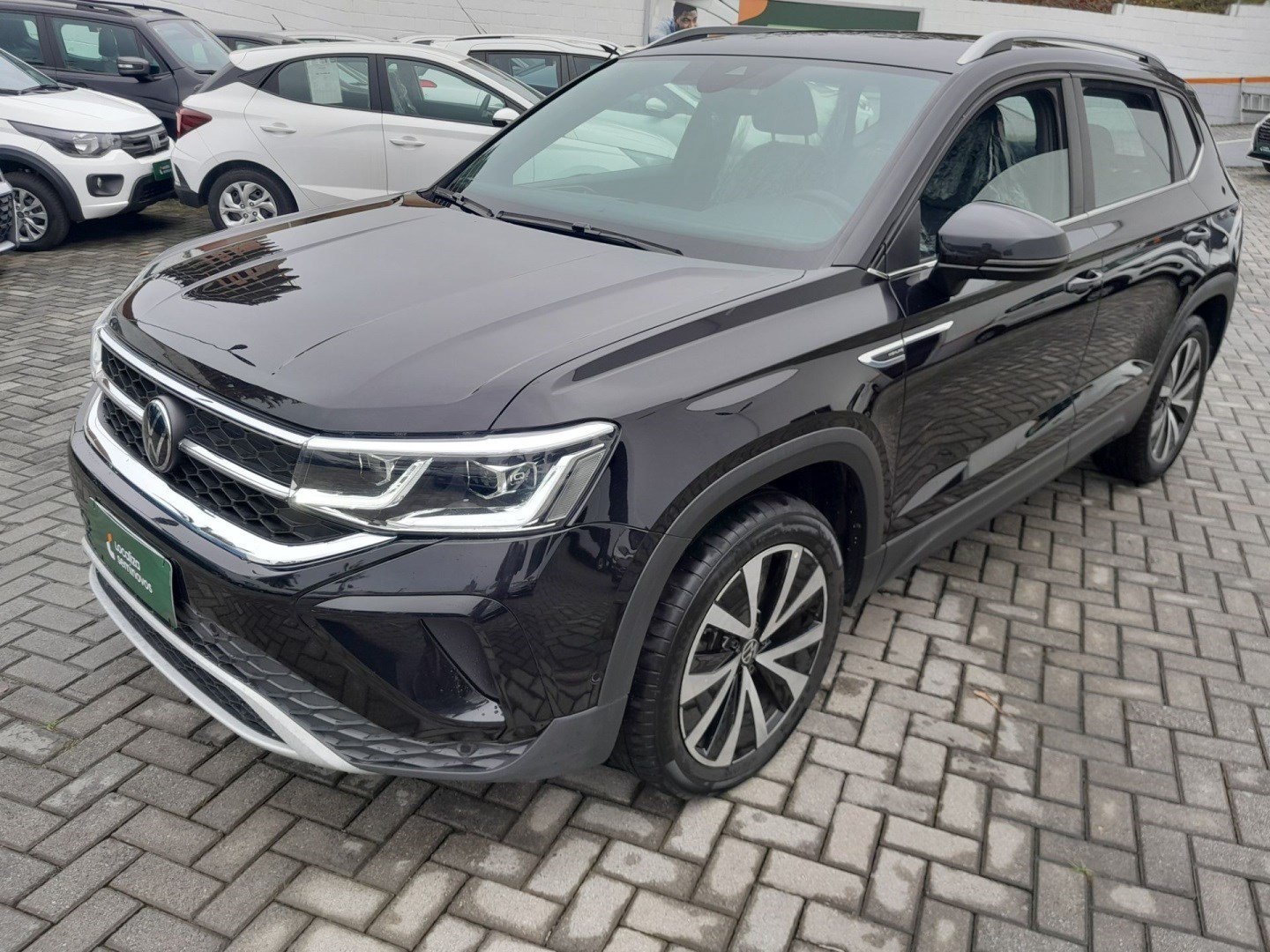 Volkswagen Taos Highline 1.4 250 TSI Flex Aut. na cor Preto em Criciúma / SC - 882796