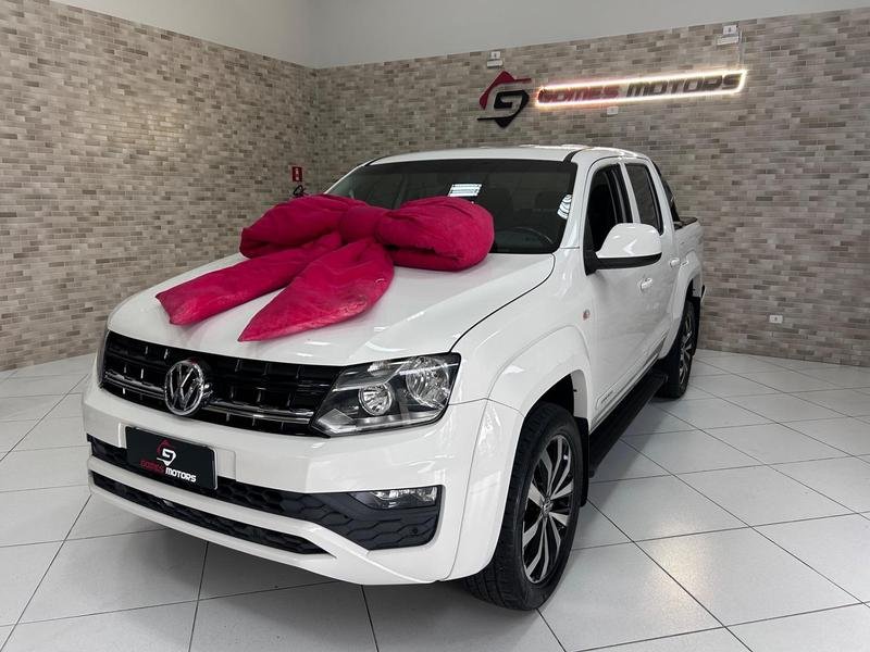 Volkswagen Amarok Comfor. CD 2.0 TDI 4x4 Dies. Aut. na cor Branco em Curitiba / PR - 883000