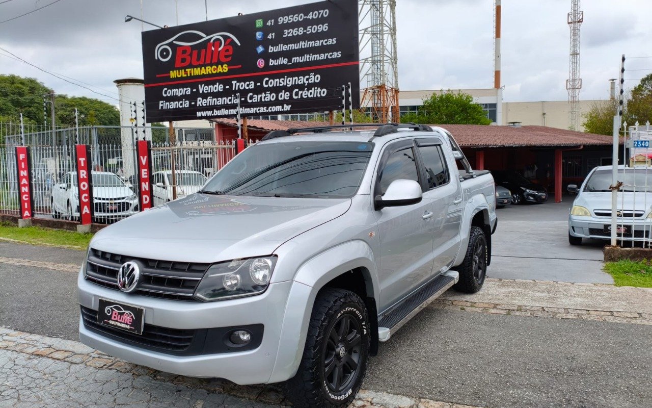 Volkswagen Amarok Trendline CD 2.0 16V TDI 4x4 Dies na cor Prata em Curitiba / PR - 883026