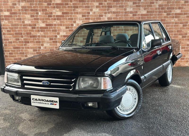 Ford Del Rey Belina Ghia na cor Preto em Curitiba / PR - 883115
