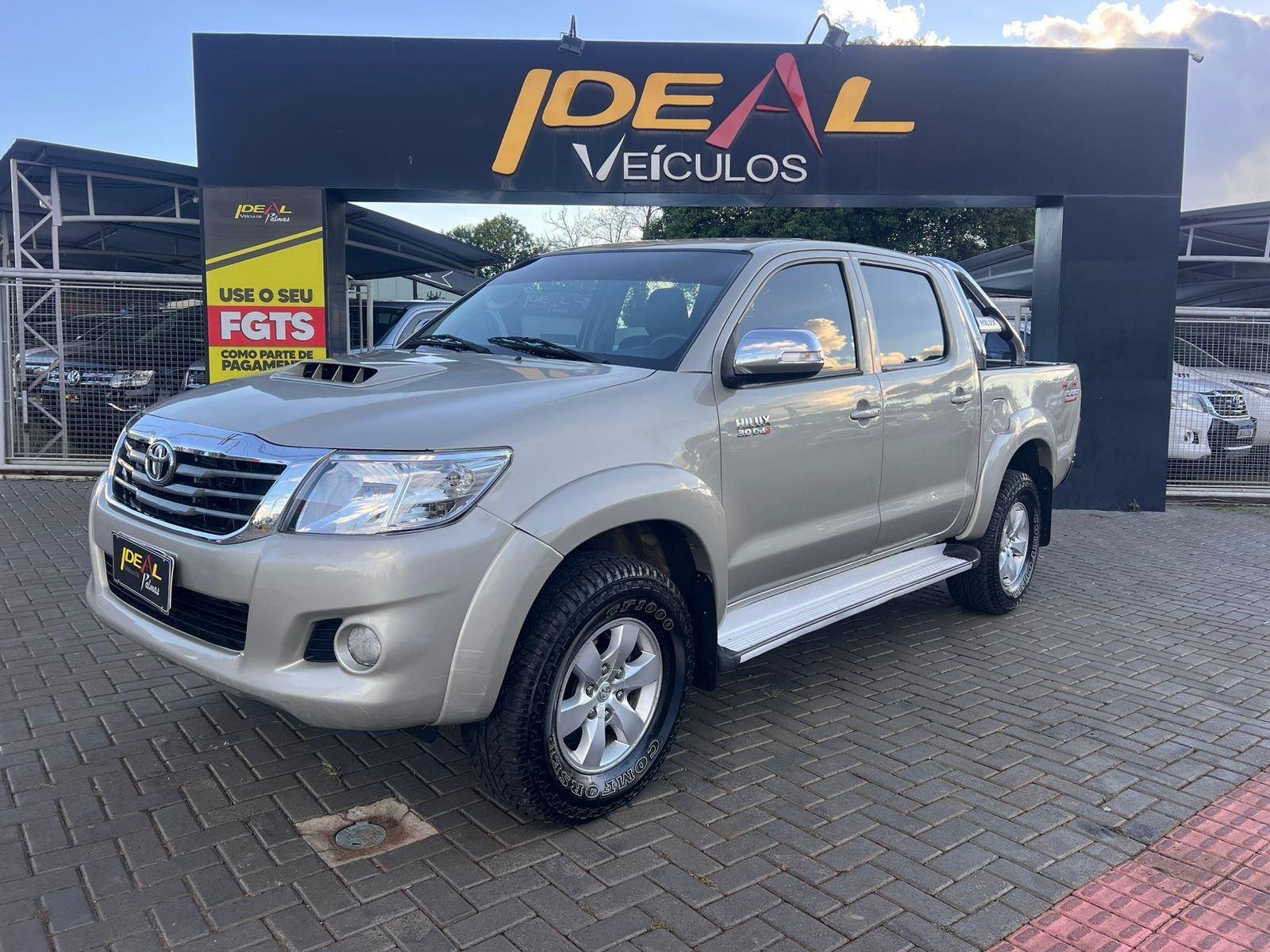 Toyota Hilux CD SRV D4-D 4x4 3.0 TDI Dies na cor Bege em Xanxerê / SC - 883367